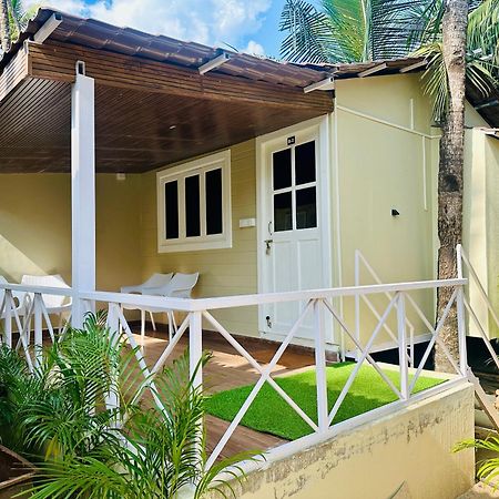 Cocos Beach Resort ปาโลเลม ภายนอก รูปภาพ