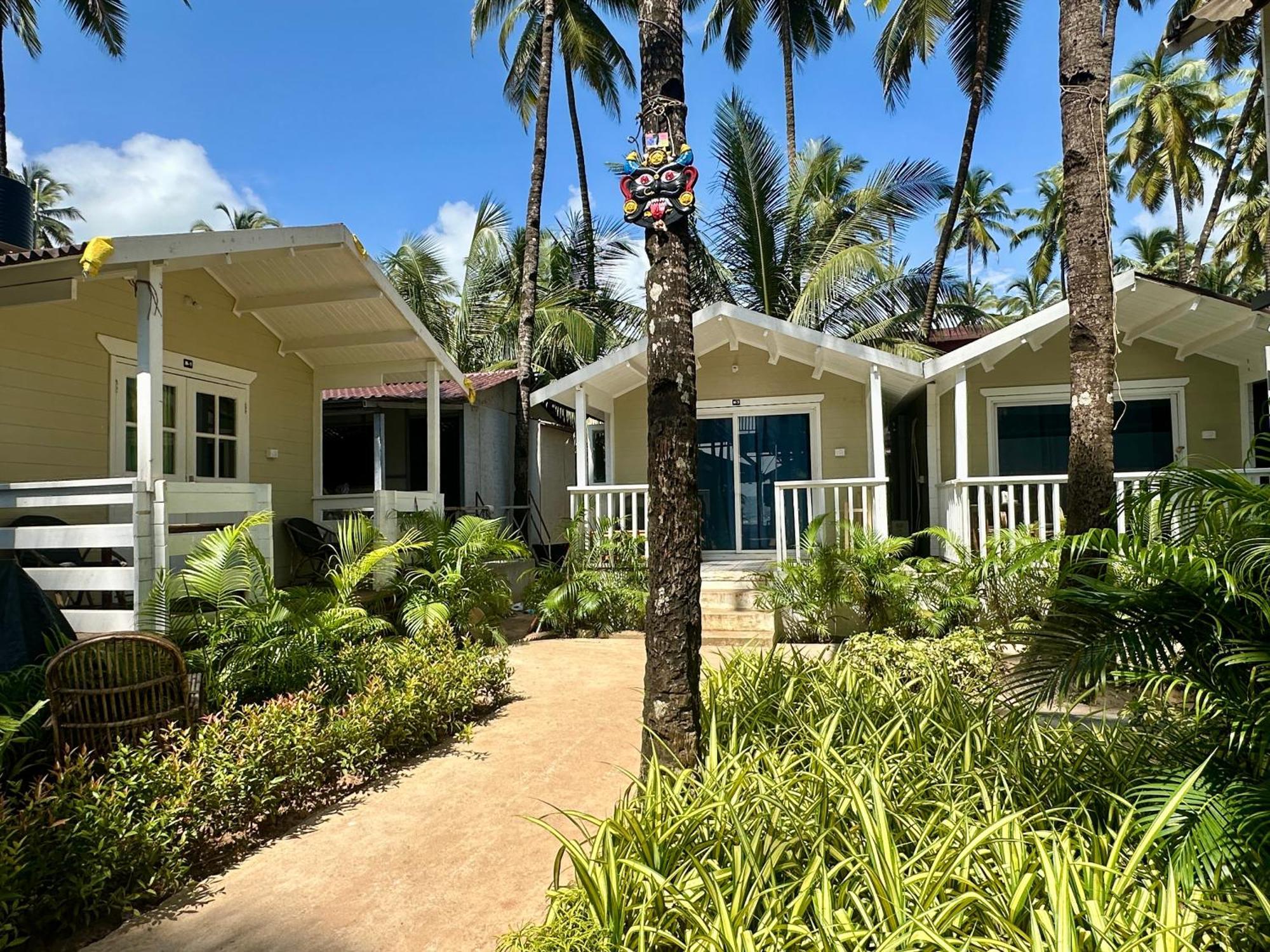 Cocos Beach Resort ปาโลเลม ภายนอก รูปภาพ